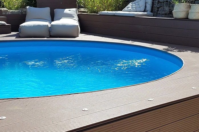 Bordo piscina in WPC per piscine rotonde